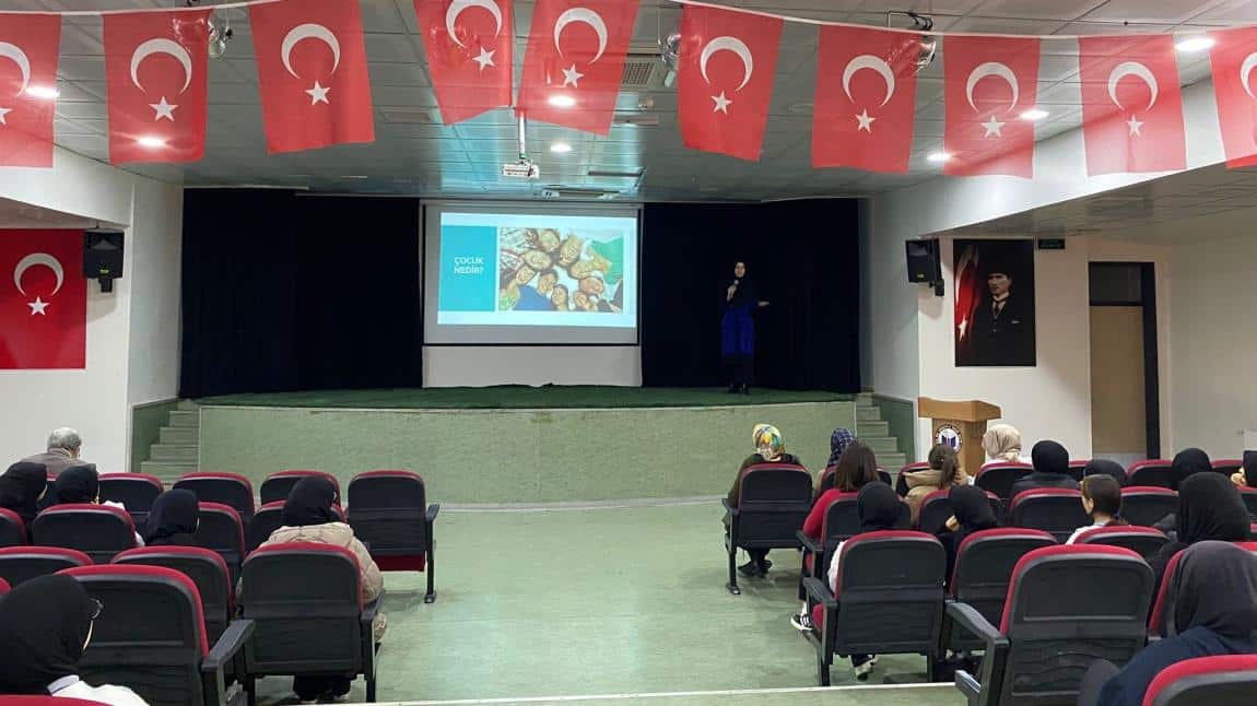 ‘İhmal Ve İstismardan Korunma/Kişisel Sınır Ve Mahremiyeti Koruma’ Konulu Seminer 